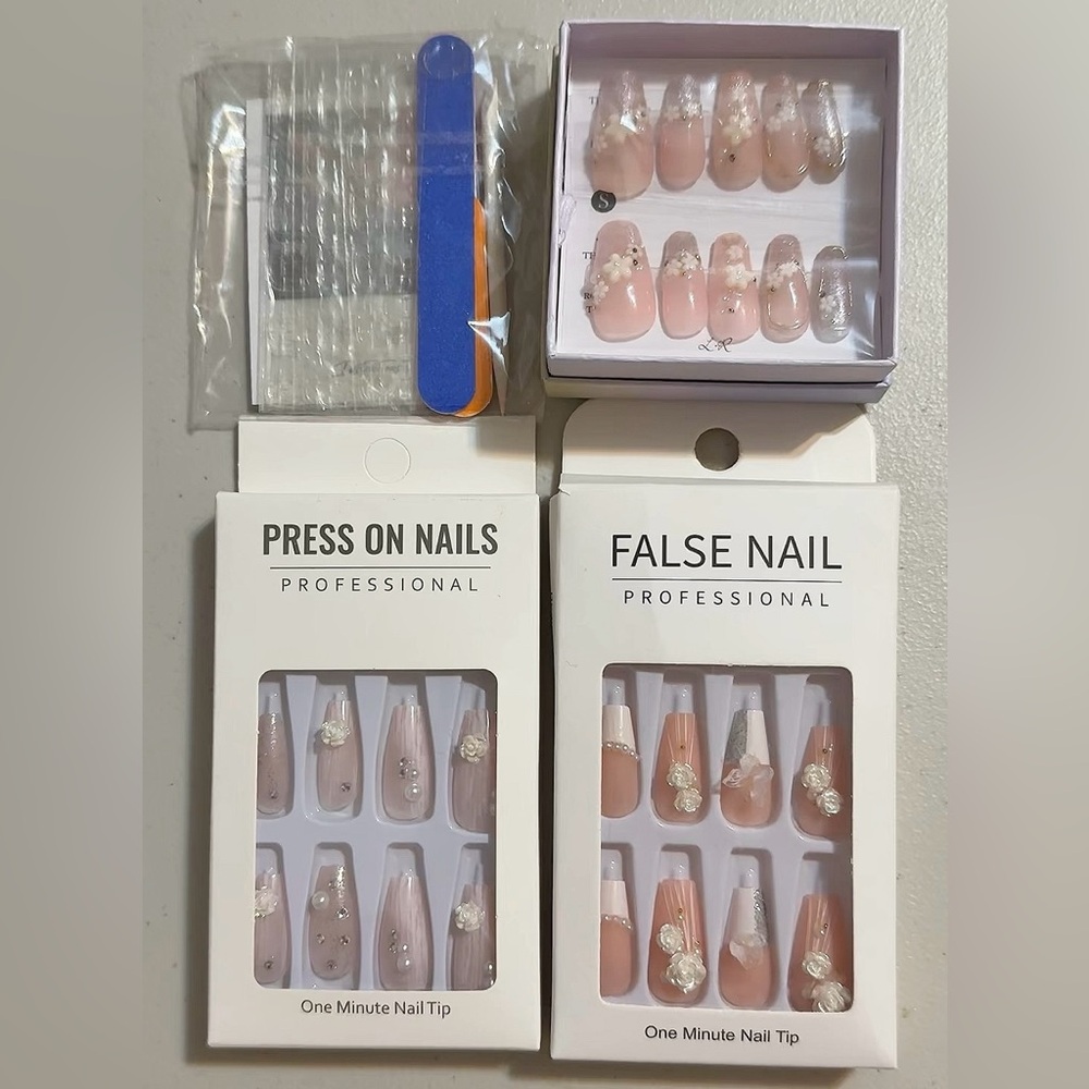 3 Sets Press On Nails Floral Fake Nails Bundle